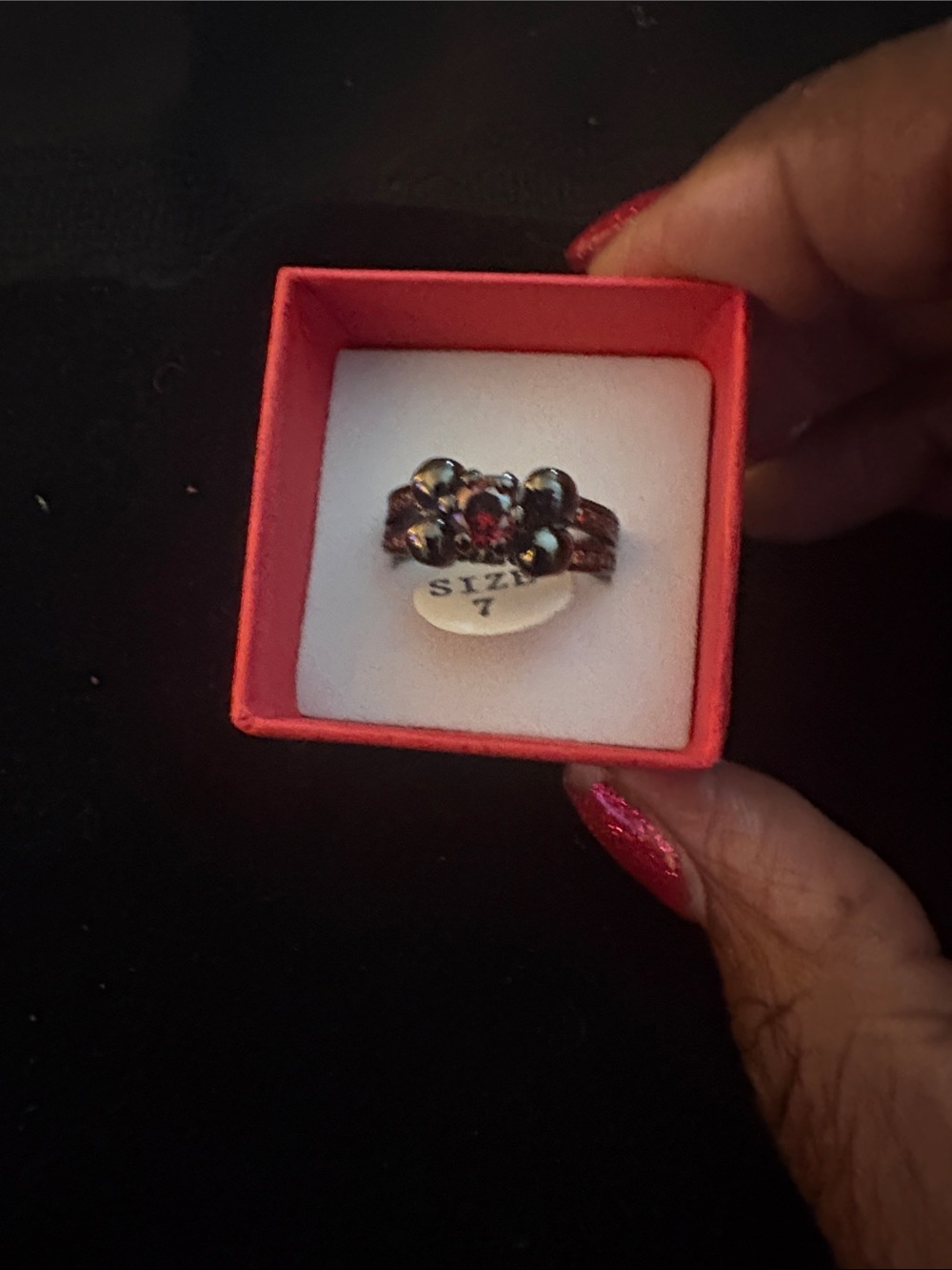 Women's Garnet Flower Ring - Size 7
